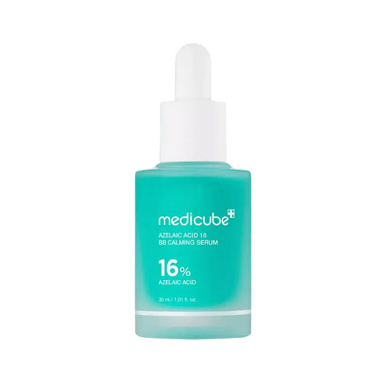سرم تغذیه‌کننده و ضد جوش پوست مدیکیوب مدل BB CALMING 16% مناسب برای انواع پوست حجم 30 میلی‌لیتر